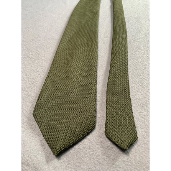 Mens Olive Green Textured Tie Polyester Classic Formal Necktie - Picture 4 of 4